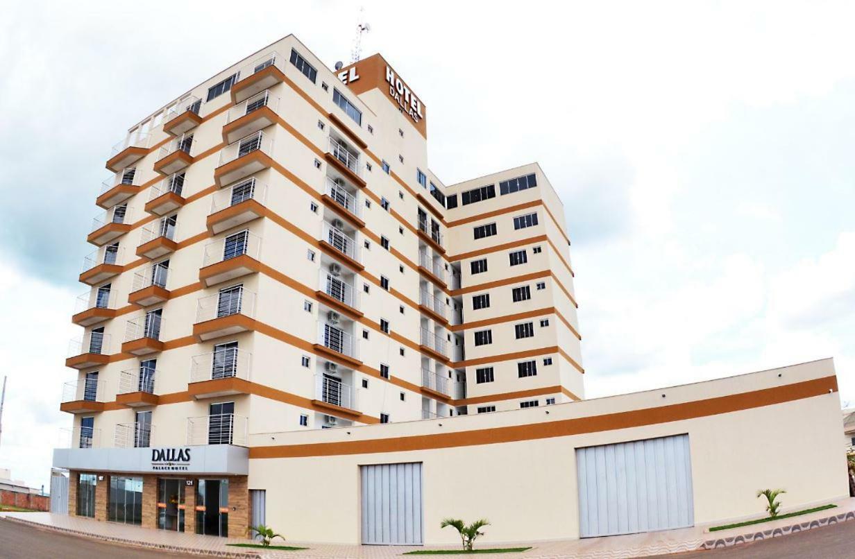 Dallas Palace Hotel Rio Paranaiba Buitenkant foto