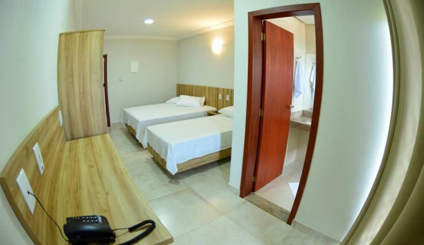 Dallas Palace Hotel Rio Paranaiba Buitenkant foto